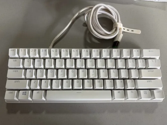 Teclado Gamer Razer Huntsman Mini Branco ? Purple Switch