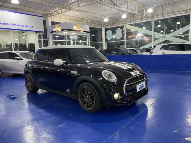 Mini Cooper S 2.0 Turbo 16V 3P Aut. 2015