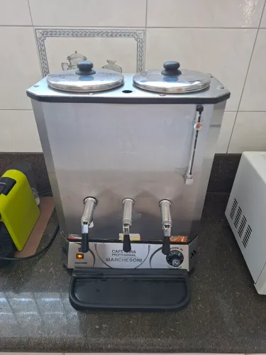 Cafeteira Profissional Marchesoni 3 torneiras