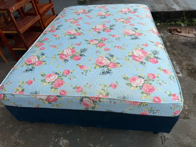 Cama casal mola ensacada nova