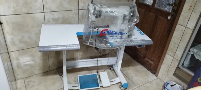 Máquina de Costura de Braço 1 Agulha Transporte Triplo Ello EL-335-B