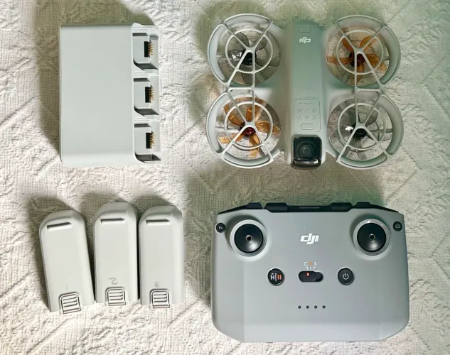 Dji Neo combo Fly More + acessórios