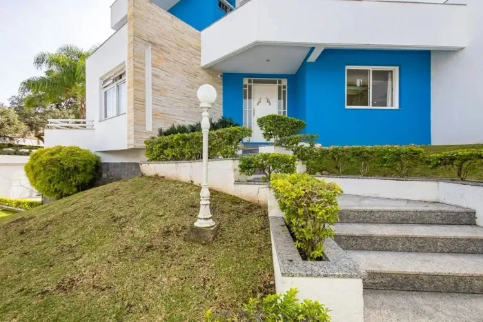 Casa 4 quartos com quadra de tênis, Jardim Schaffer - Curitiba - PR