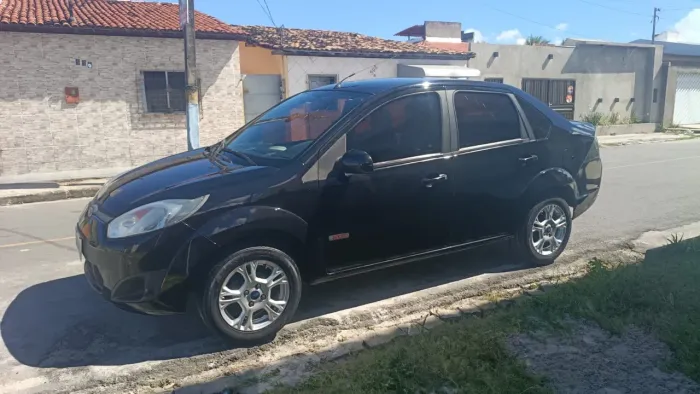 Ford Fiesta Sed. 1.6 8V Flex 4P 2013