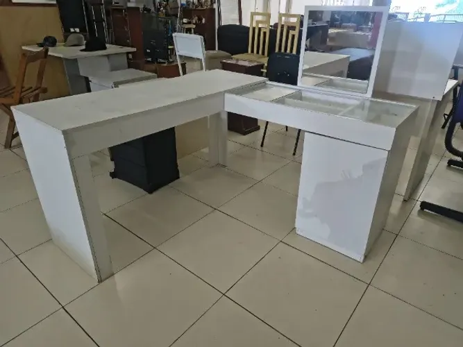 Mesa L