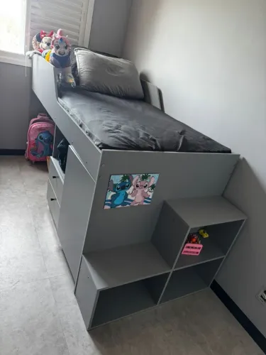 Cama infantil semi nova