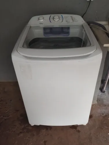 MÁQUINA DE LAVAR ROUPAS ELECTROLUX 16 KG