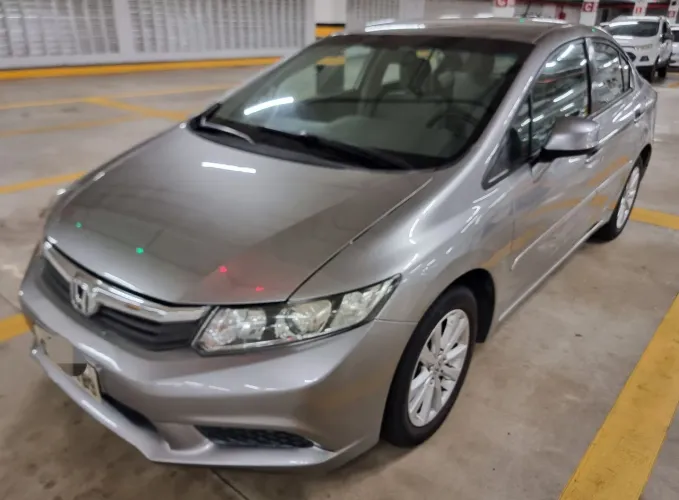 Honda Civic Sedan LXS 1.8/1.8 Flex 16V Mec. 4P 2013