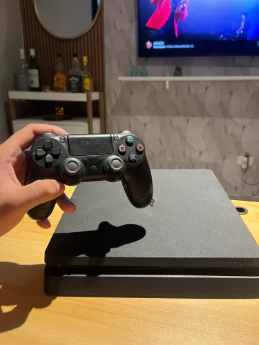 Ps4 Slim - 1 Tera