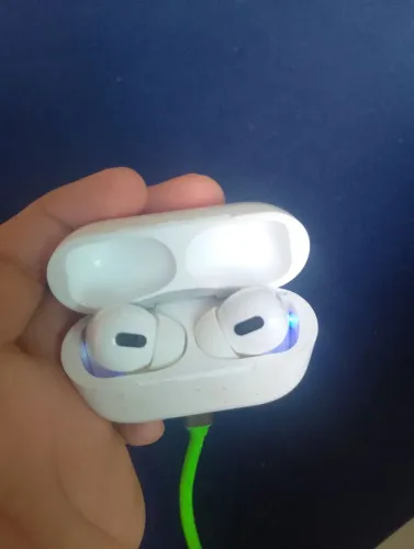 Fone ótimo alto e bonito