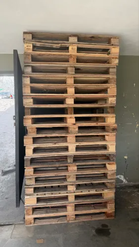 Vendo Pallet Madeira