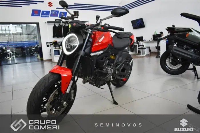 DUCATI MONSTER