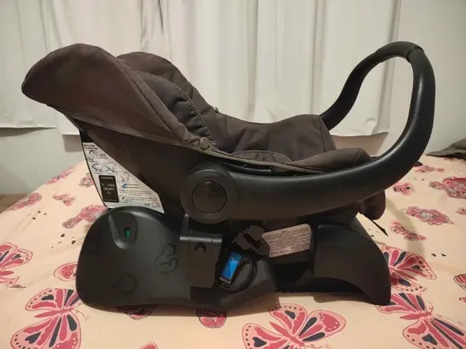Bebe Conforto Galzerano com Base Cadeirinha