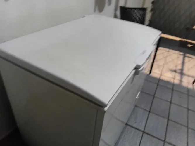 Vende-se um freezer horizontal
