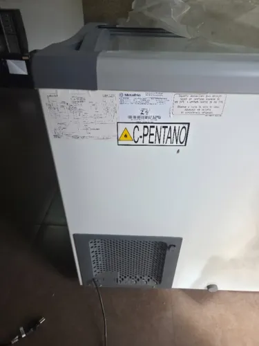 Freezer Horizontal Metalfrio 505 Litros NF55S Branco, 110V (NO PLASTICO)