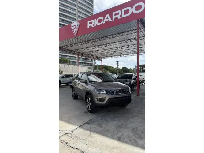 Jeep Compass Longitude 2.0 4X4 Dies. 16V Aut. 2018