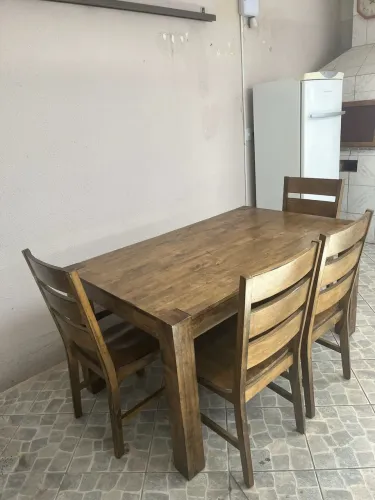 Conjunto em Madeira Maciça 