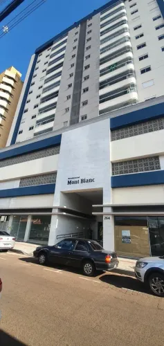 Apartamento para venda possui 110 metros quadrados com 3 quartos em Centro - Rolândia - PR