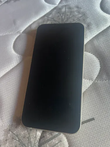 iPhone 13 pra peças só tela queimada 600,00
