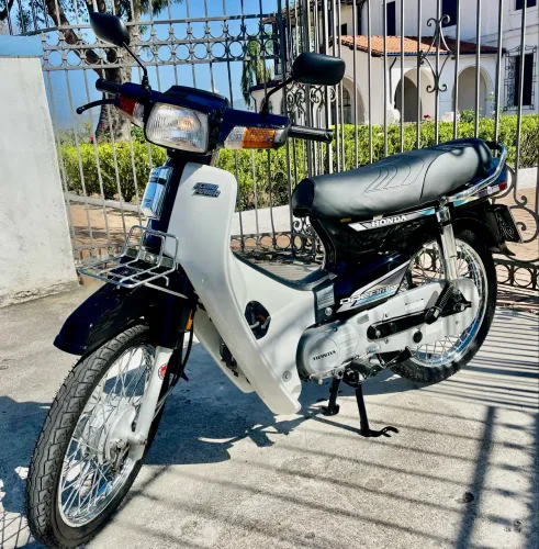 Honda Dream 100 coleção