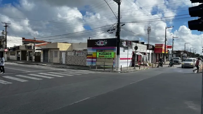 Ponto Comercial para Venda em Aracaju, Bugio, 3 dormitórios, 1 suíte, 2 banheiros, 1 vaga