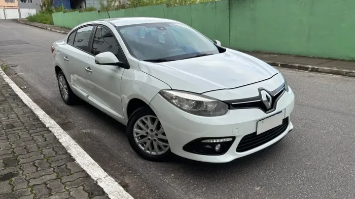 Renault Fluence Sed. Dyn. Plus 2.0 16V Flex Aut. 2016