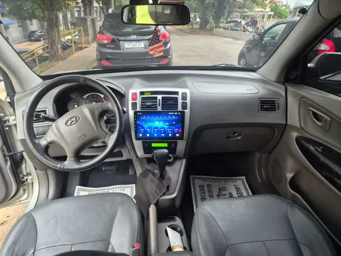 Hyundai Tucson 2.0 16V Aut. 2011