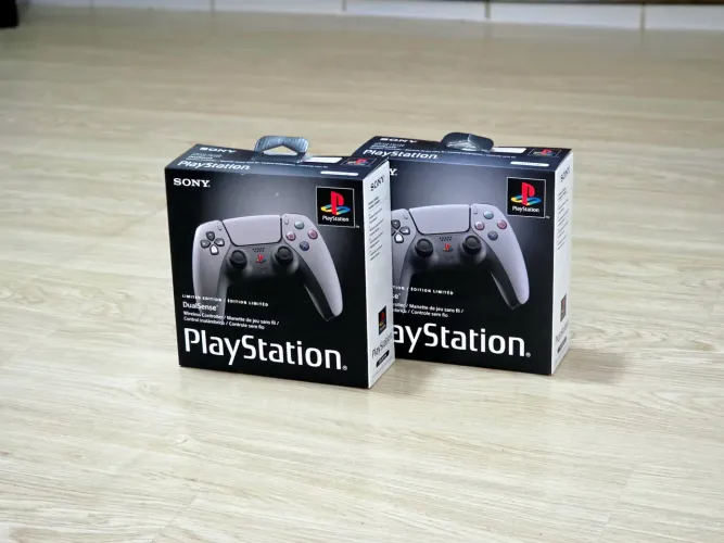 PlayStation - Controle sem fio DualSense - Edição limitada do 30º aniversário