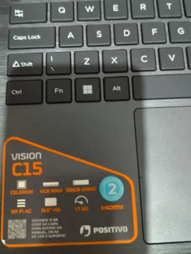 Notebook sem marcas de uso