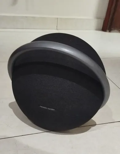 Caixa de som Harman Kardon Onix Studio 7 