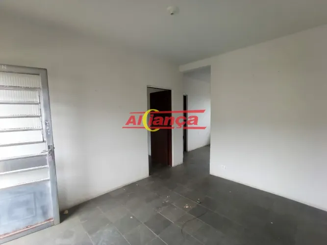Casa com 2 quartos para alugar, 69,45m² - Jd Diogo - Guarulhos/SP, R$ 1.400,00