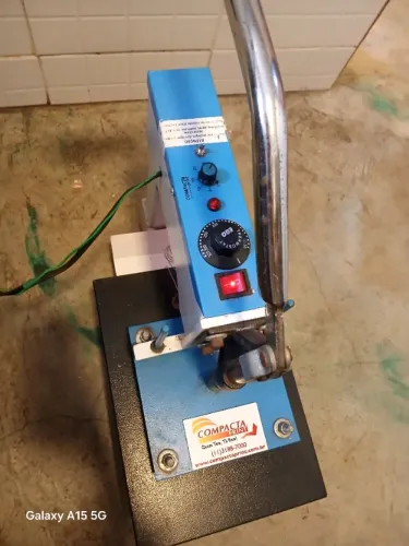 Máquina de estampar