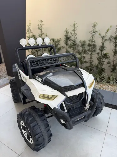 Carrinho elétrico