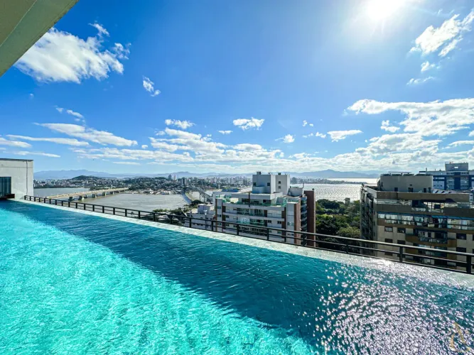 Apartamento para alugar - 1 suíte - Mobiliado - Centro | Florianópolis/SC.