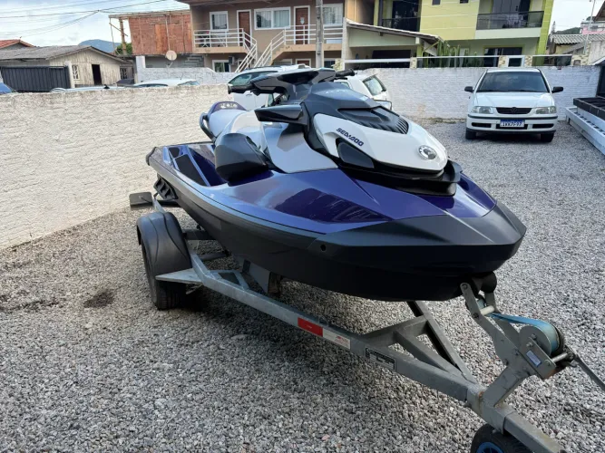 Jet Ski SeaDoo 170 GTI SE 