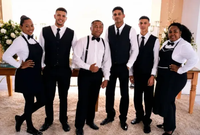 GARÇOM EVENTOS  Whats CONTATO -->(71)9-8_6_1_5 - 0_8_9_3