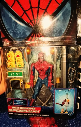 Relíquia Toybiz Homem aranha do filme 200 com caixa somente acessórios que estão na imagem