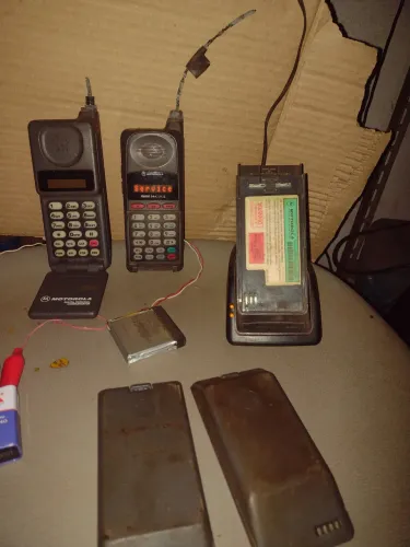 Celular Motorola antigo