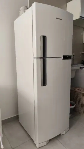 Vendo geladeira duplex Brastemp Frost Free 374Llitros.