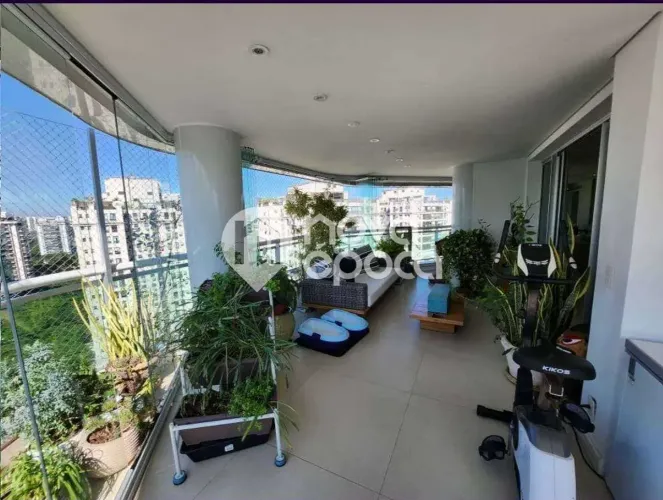 Barra da Tijuca | Apartamento 4 quartos, sendo 3 suites