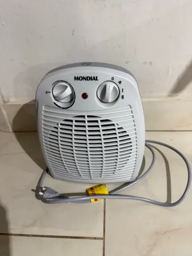 Aquecedor Mundial Elétrico 2 em 1 - Quente e Frio