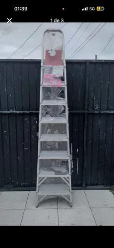 Escada alumínio 