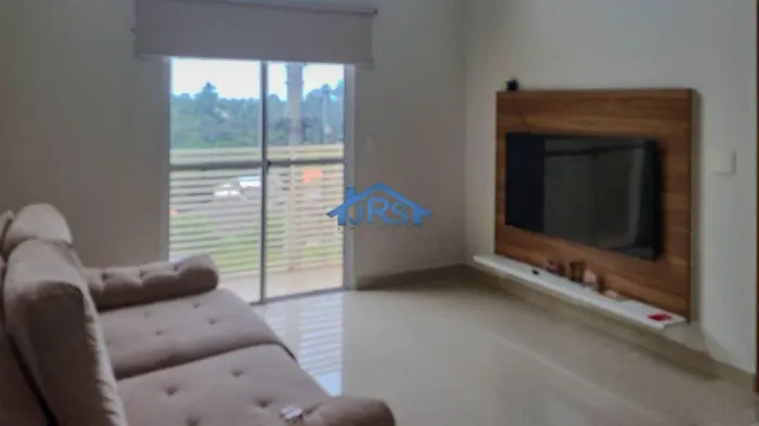 Casa à venda e para alugar em Cotia, Vila D'Este, com 3 quartos, com 168 m², Condomínio Vi