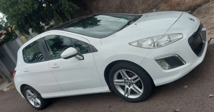 Peugeot 308 Allure 1.6 Flex 16V 5P Mec. 2013