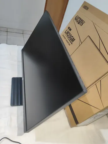 Monitor Gamer Haiz LM25GM 24,5? Full HD 144Hz ? Estado de Novo