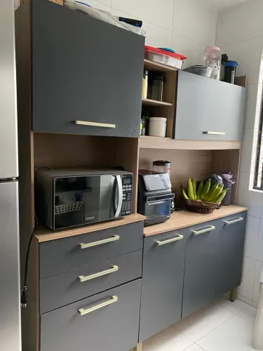Armário de Cozinha Compacta