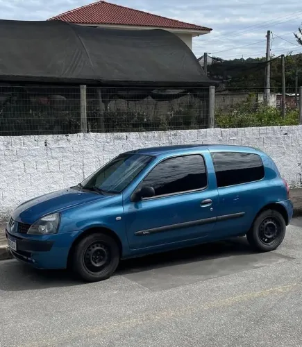 Renault Clio Authentique 1.0 8V 3P 2004