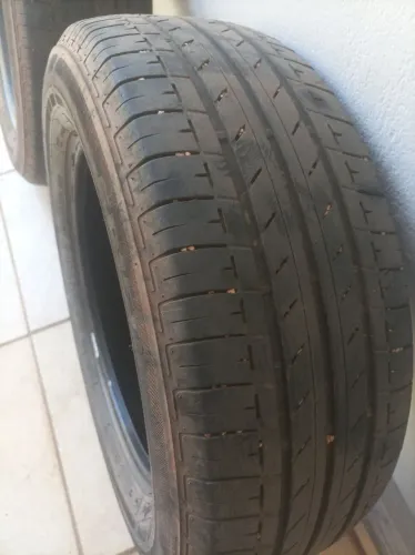2 pneus 215 60 R16