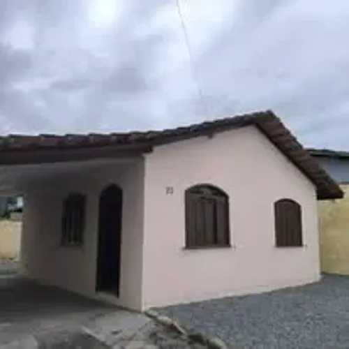CASA À VENDA NO BAIRRO SÃO CRISTÓVÃO!