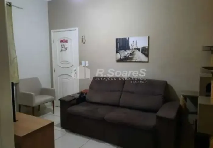 Apartamento : Padrão / Residencial / Vila Valqueire